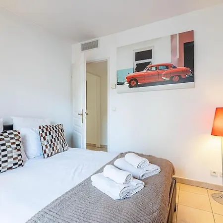 شقة Central And Stylish 2 Bed Apt With Parking